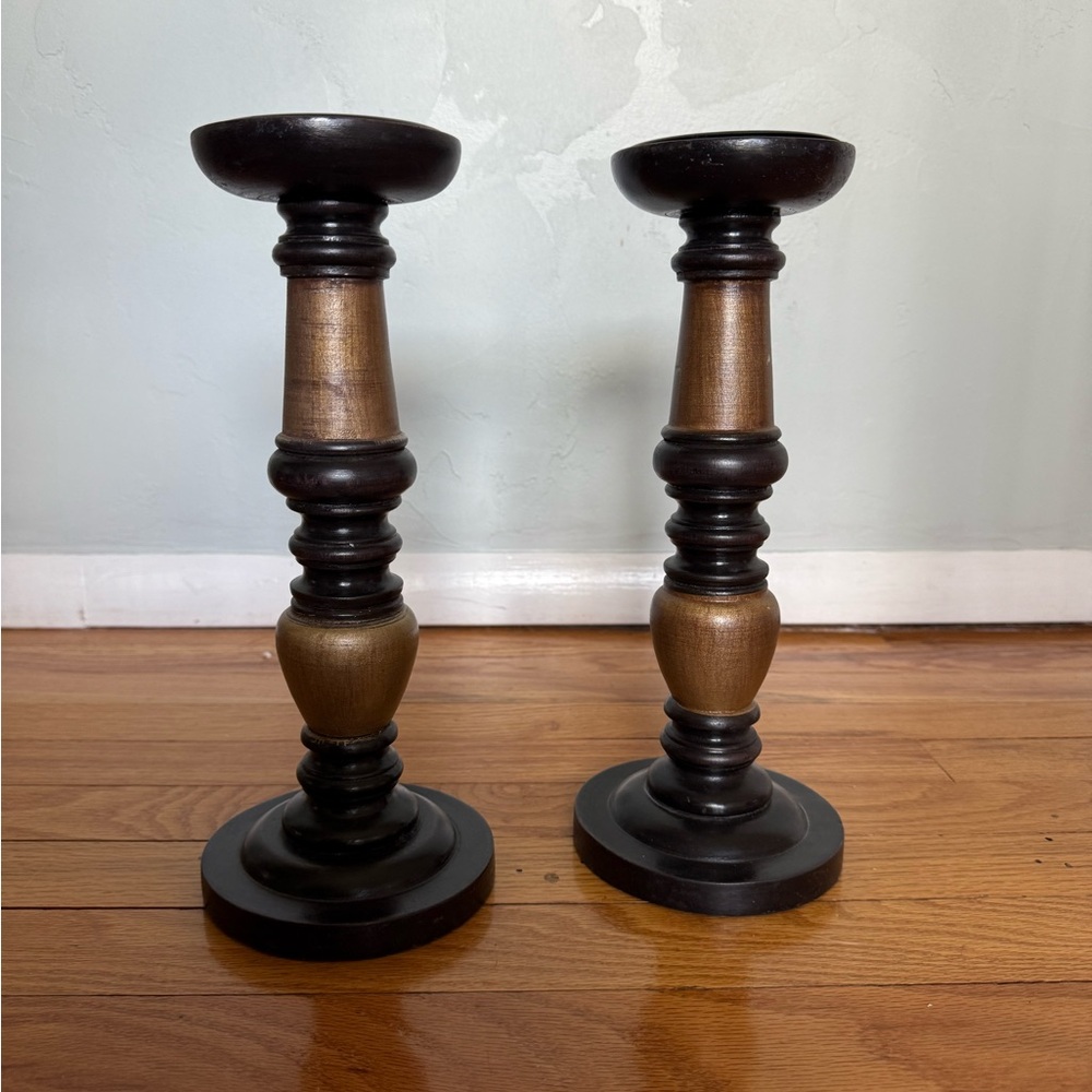 Elegant Black and Brown Candle Holders-Like New